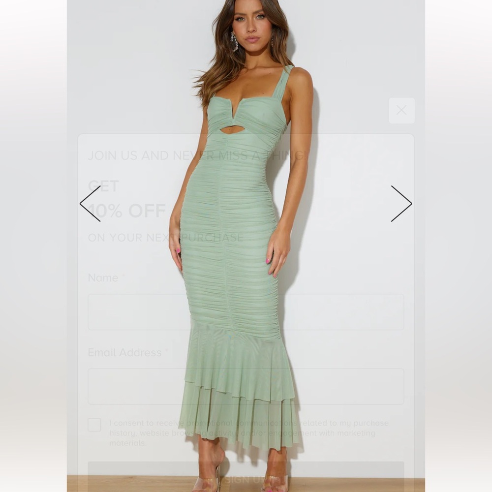 HELLOMOLLY PARTY PAL MIDI DRESS PISTACHIO
